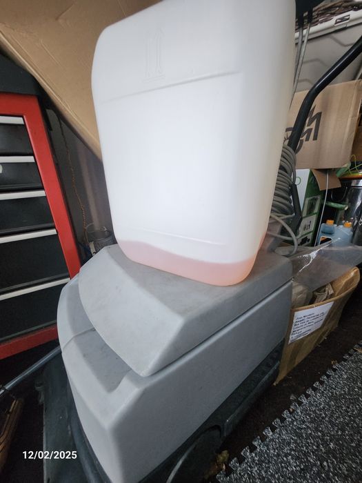 Maquina limpeza Nelfisk Advance CA340