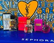 Zestaw Kolekcjonerski oryginalne perfumy w wersji mini.
YSL