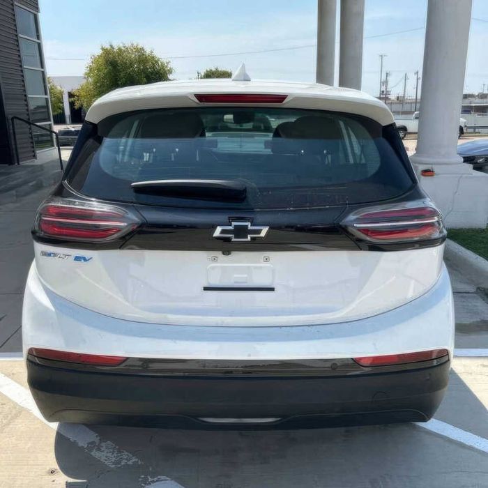Chevrolet Bolt EV 2LT      2023
