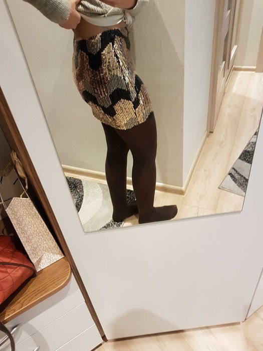 Spódniczka w cekiny rozm. XS