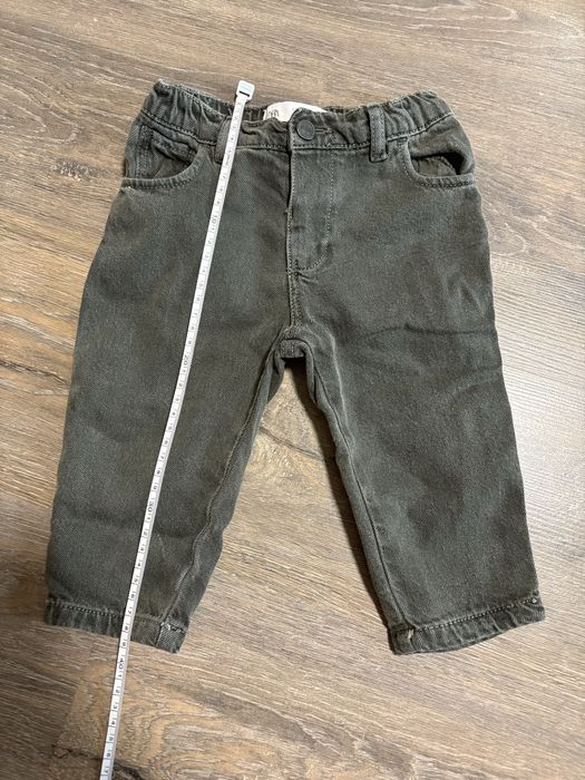 Дитячі джинси Zara 86 р темно-зеленого кольору