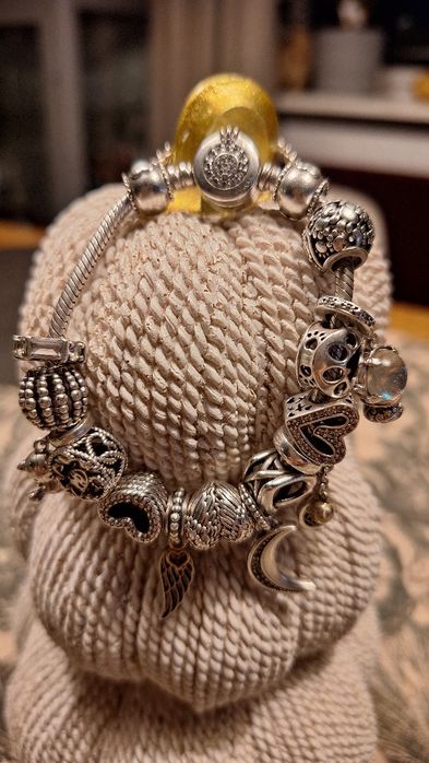 Pandora Moments, bransoletka