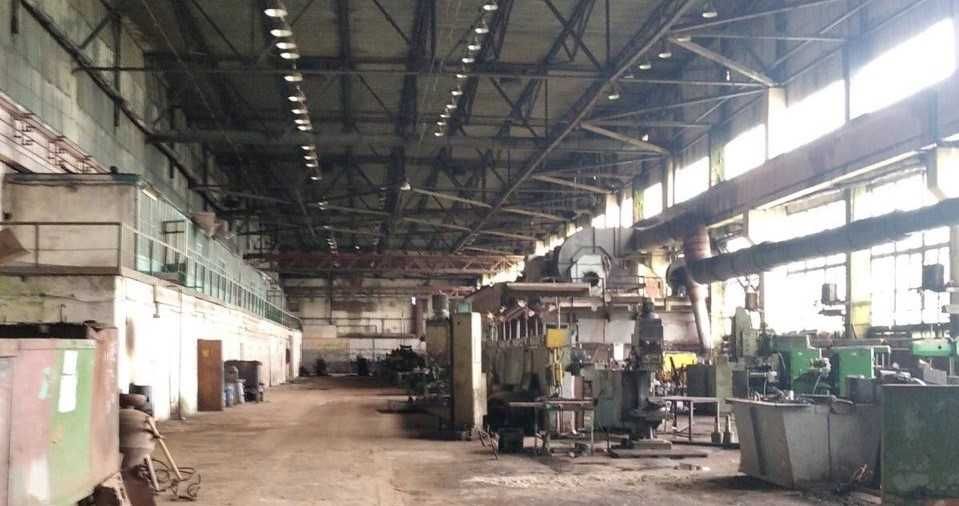 Завод від 30000 - 70000 м2 , мостові крани, підстанція 110/10кВ (10МВ)