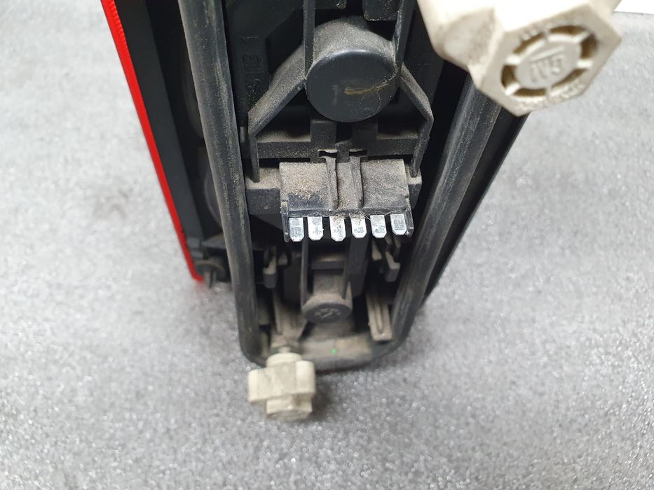 Farolim direito OPEL Combo Furgão/Combi