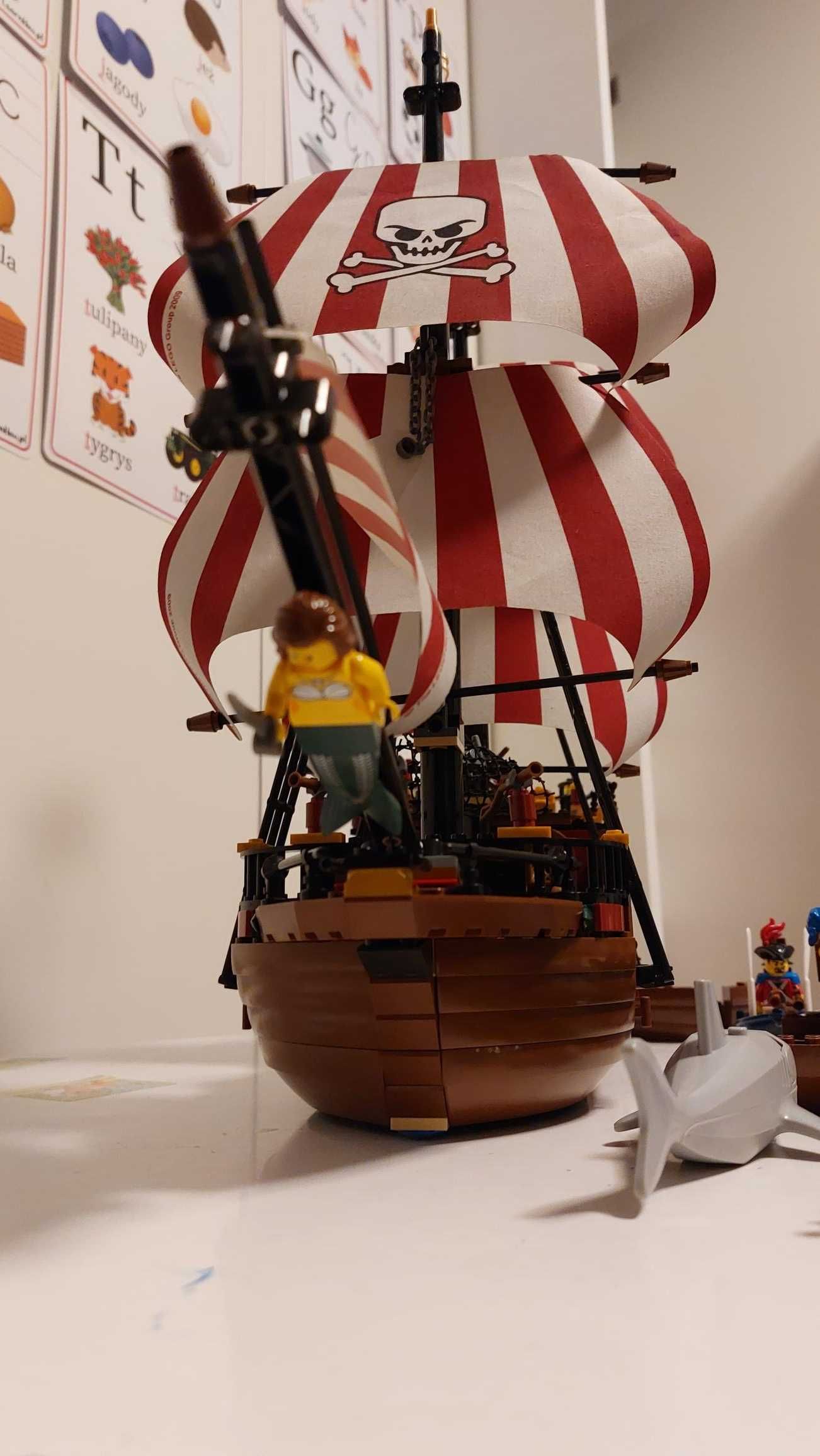 Lego Pirates II 6243 Perła Czarnobrodego / Brickbeard's Bounty