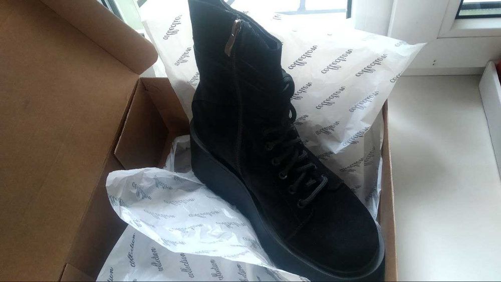 Чоботи жіночі MIDA