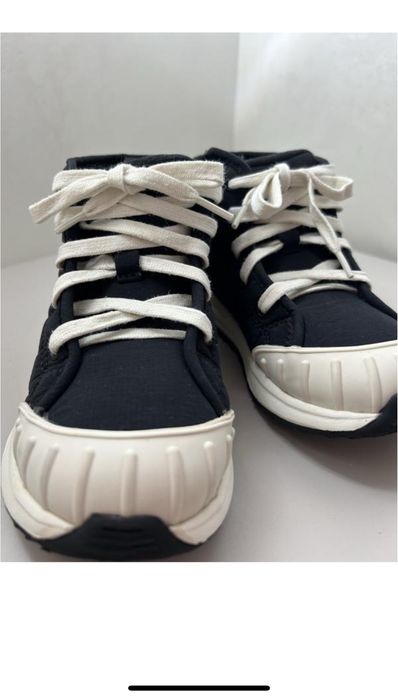 Хайтопи, кеди для дівчинки