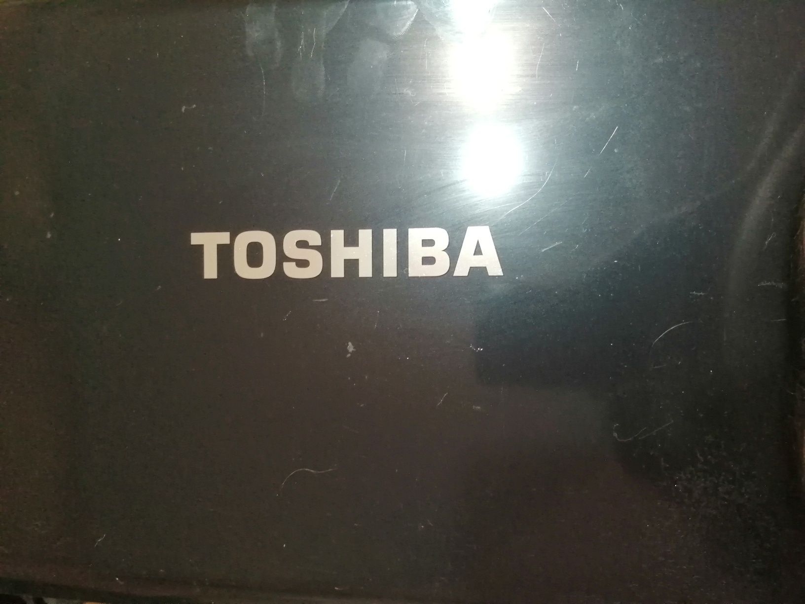 Ноутбук Toshiba под ремонт
