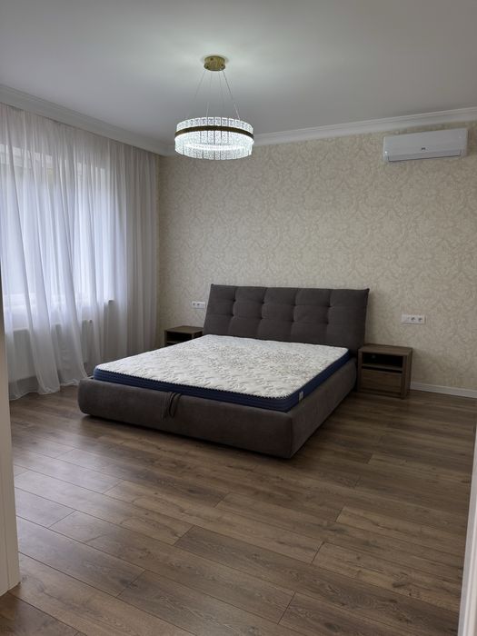Продам Дом з підвалом в Одесі