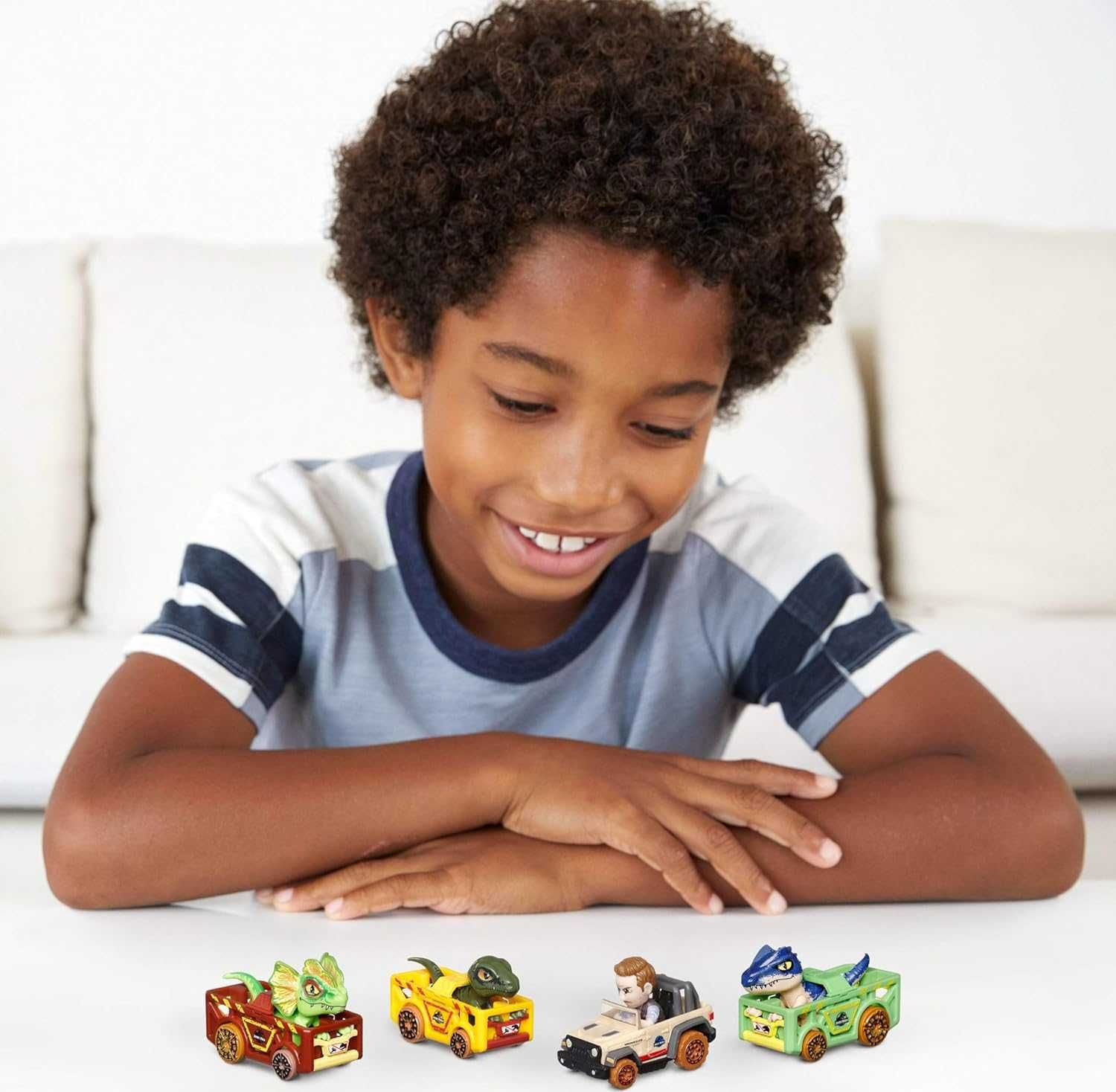 Набор из 4 машинок Хот Вилс Юрский период Hot Wheels Jurassic World