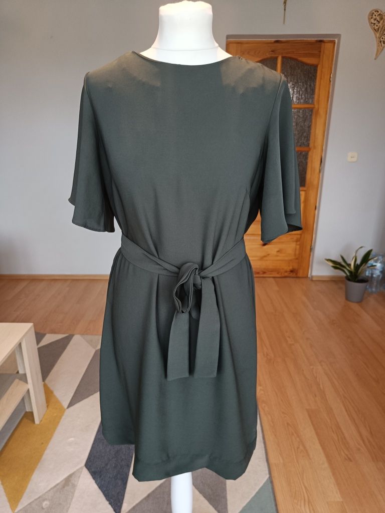 Sukienka z krótkim rękawem, khaki, rozmiar M, H&M