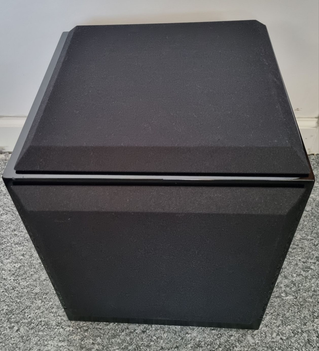 Subwoofer Bowers Wilkins db3d