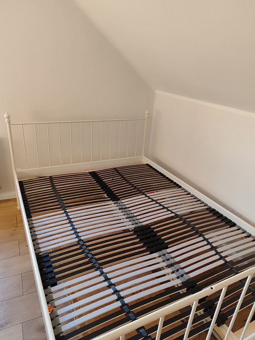 Łóżko metalowe ikea