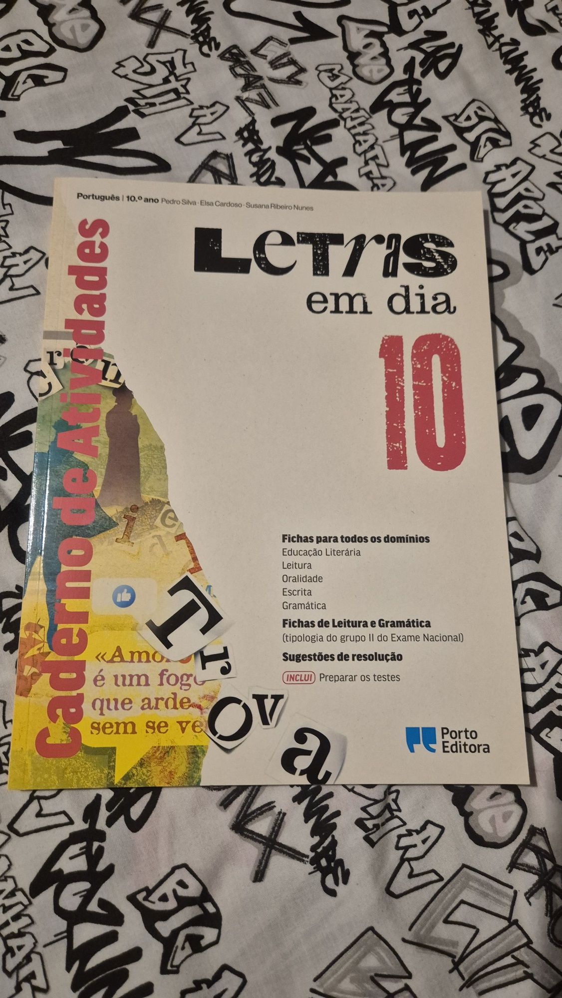 Livros 10° ano CIC