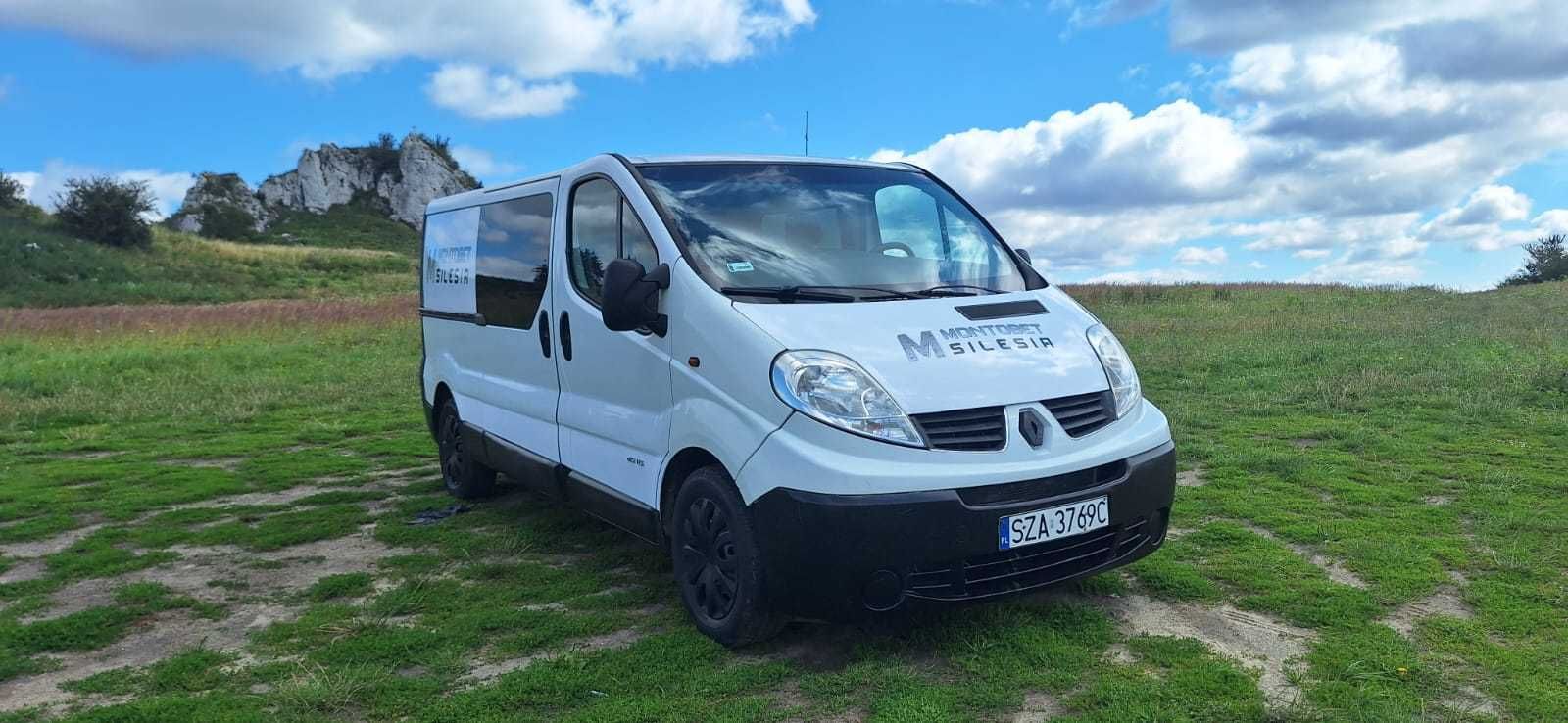 Renault Trafic / 6cio osobowy / zabudowa - brygadówka / 2.0 Diesel