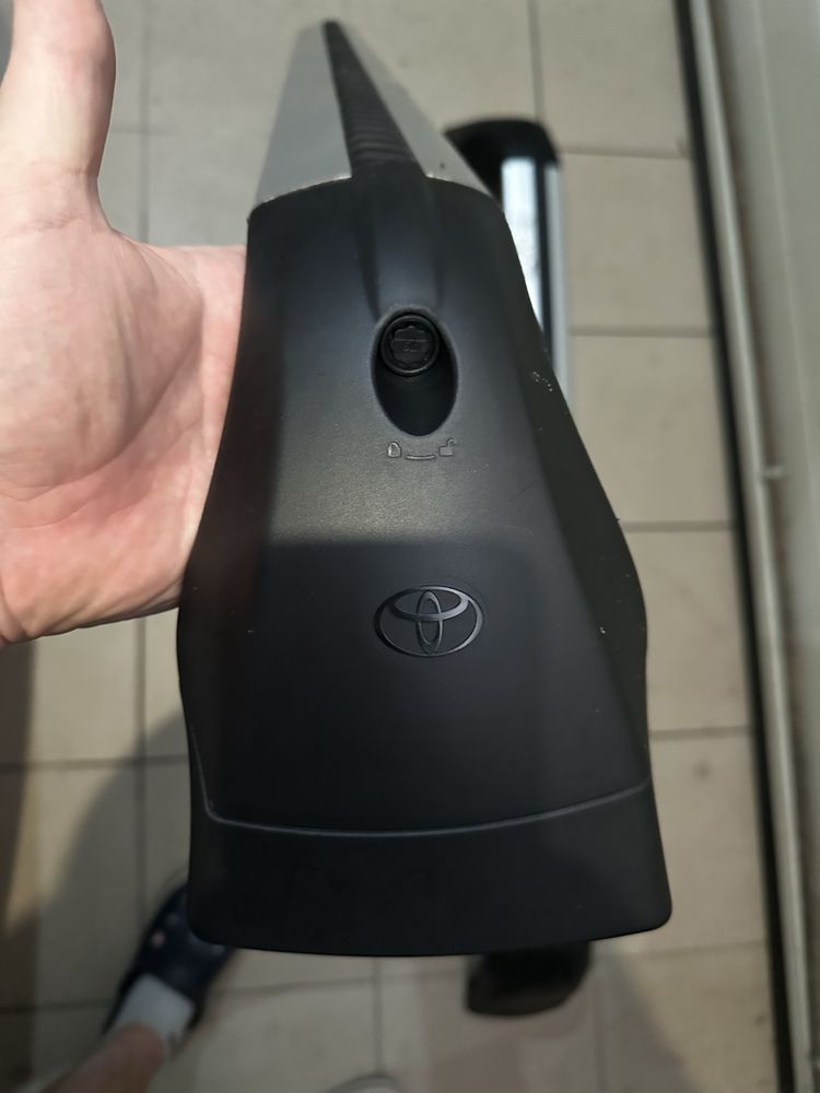 Bagażnik belki toyota c-hr