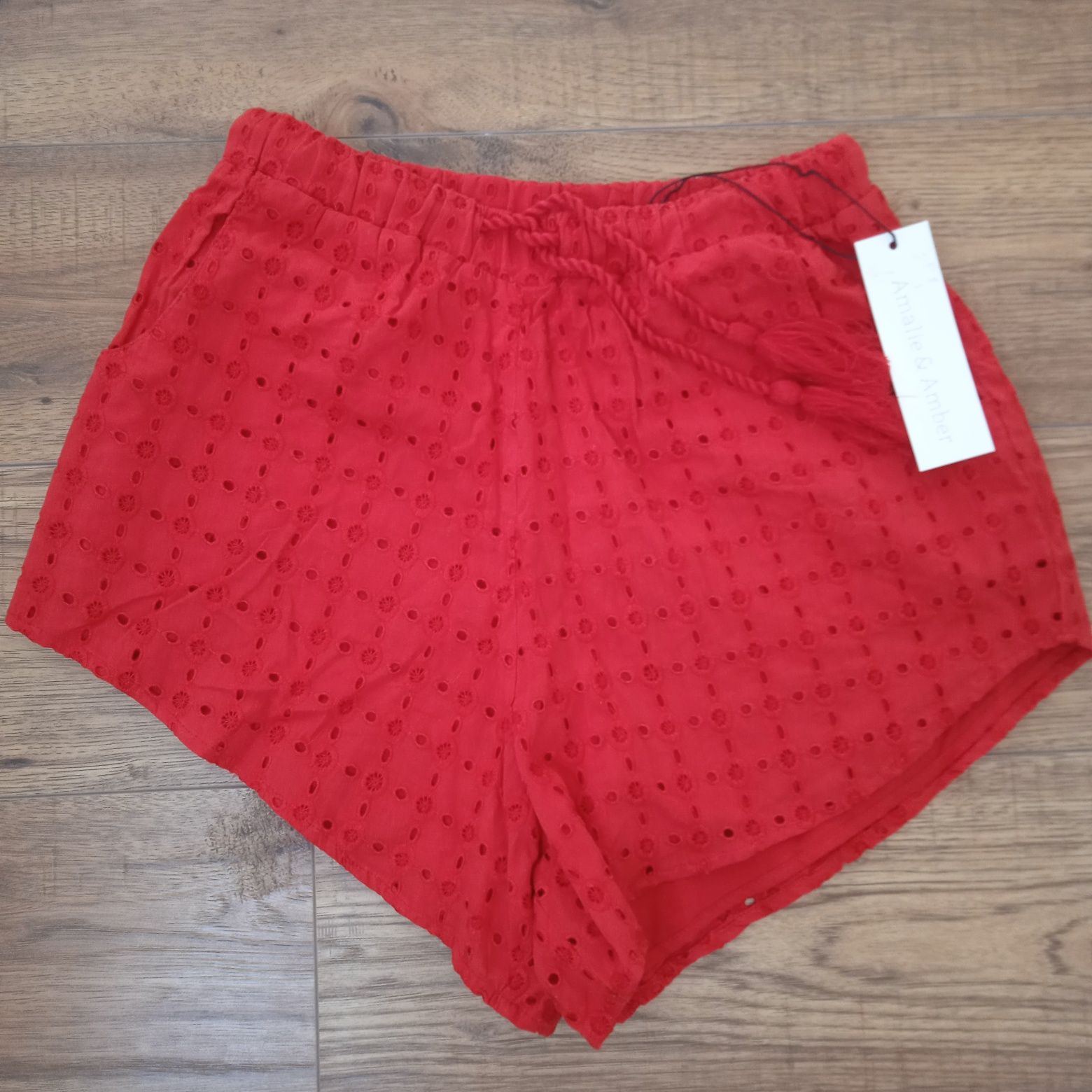 Szorty, spodenki runner short Amalie&Amber