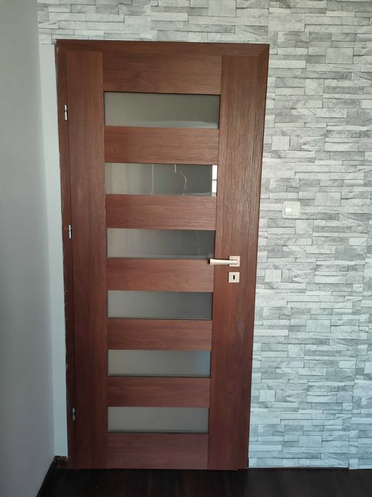 Drzwi wewnętrzne + ościeżnice regulowane