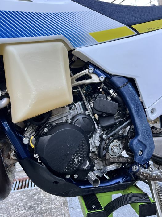 Husqvarna TE 300 TBI 2024