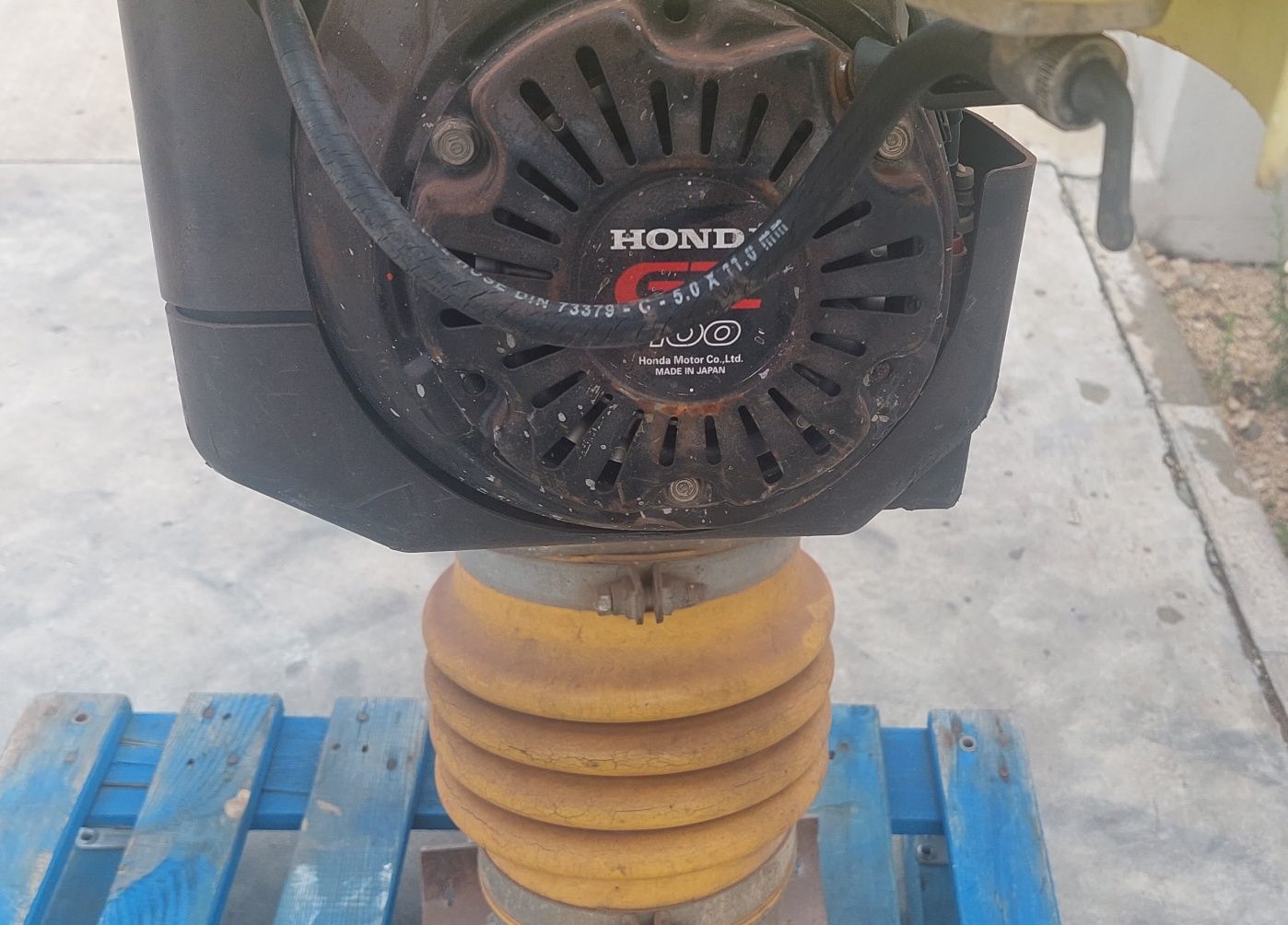Saltitão compactador Motor Honda