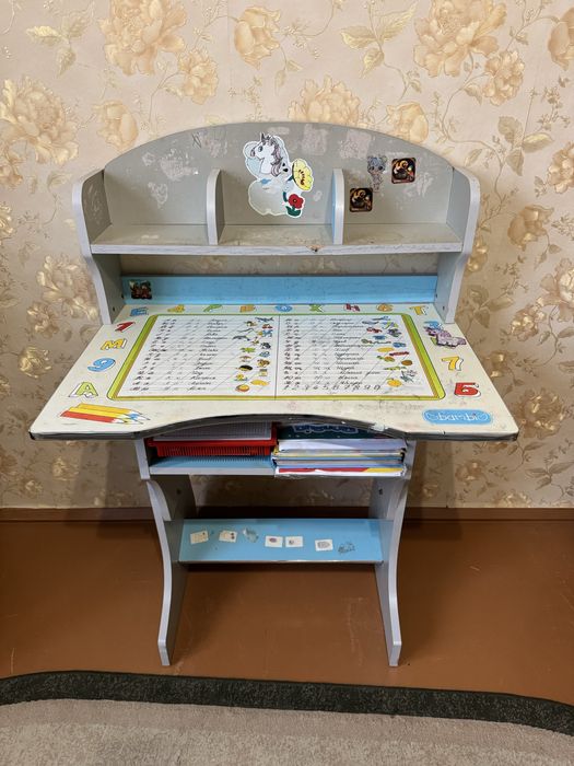 Дитячий стол + стул