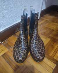 Bota castanha estilo leopardo