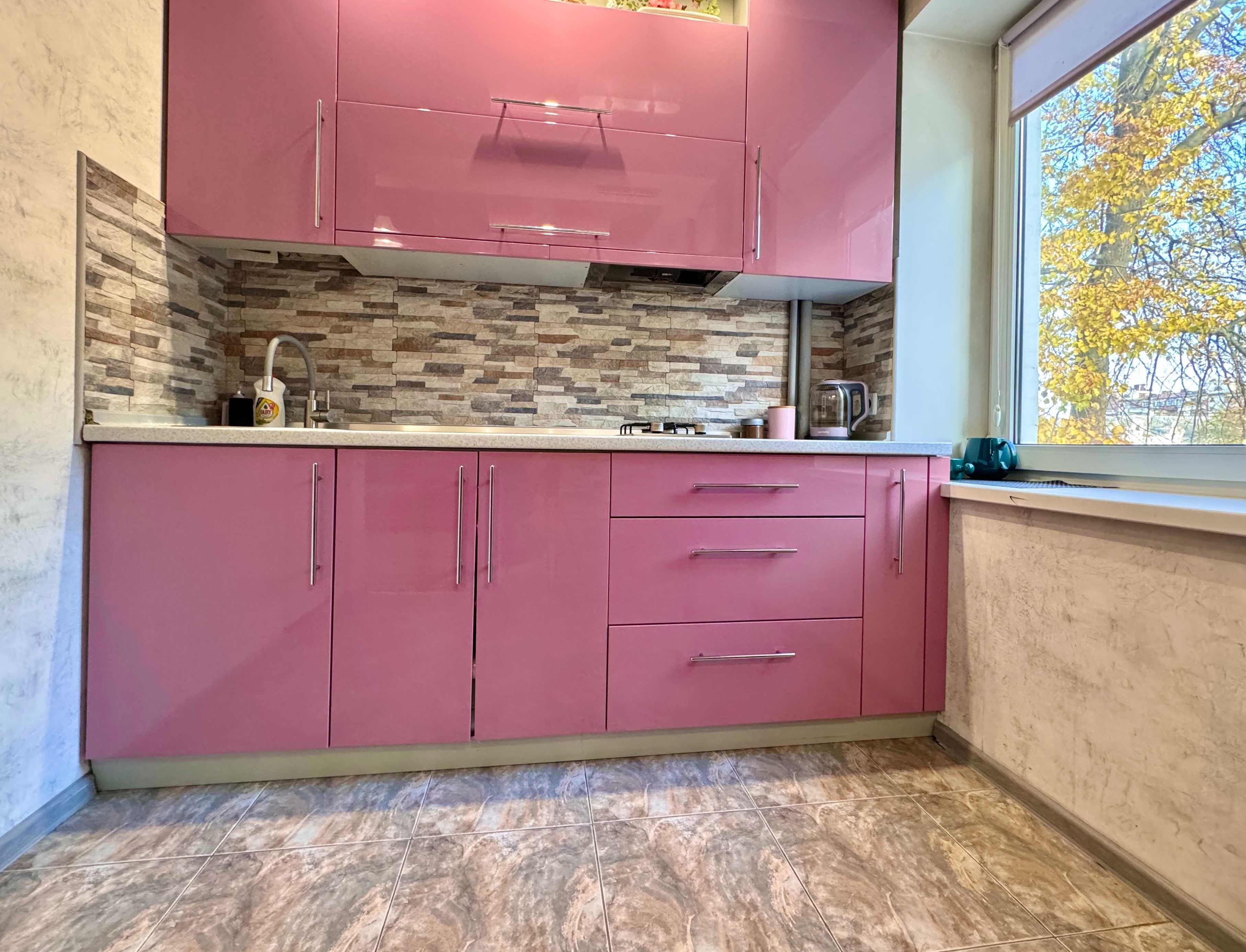 ApartPoltava Затишна студія біля театру Гоголя ПАНОРАМА,банк. ЧЕК
