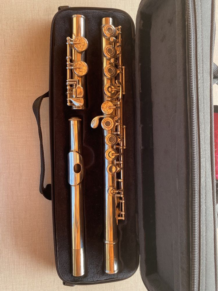 Pearl Flute PF-525