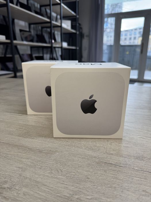 Apple Mac Mini M4 Pro 14/20 Core 48GB RAM 4TB SSD 10Gbe