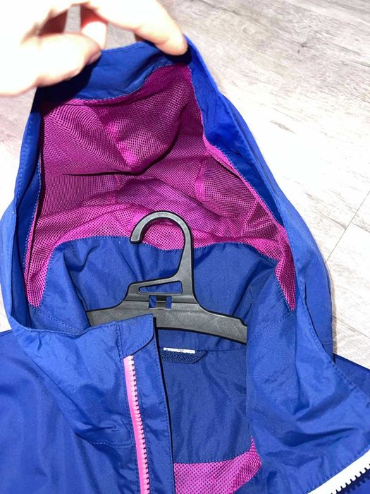 вітровка на дівчинку Quechua розмір хs-s