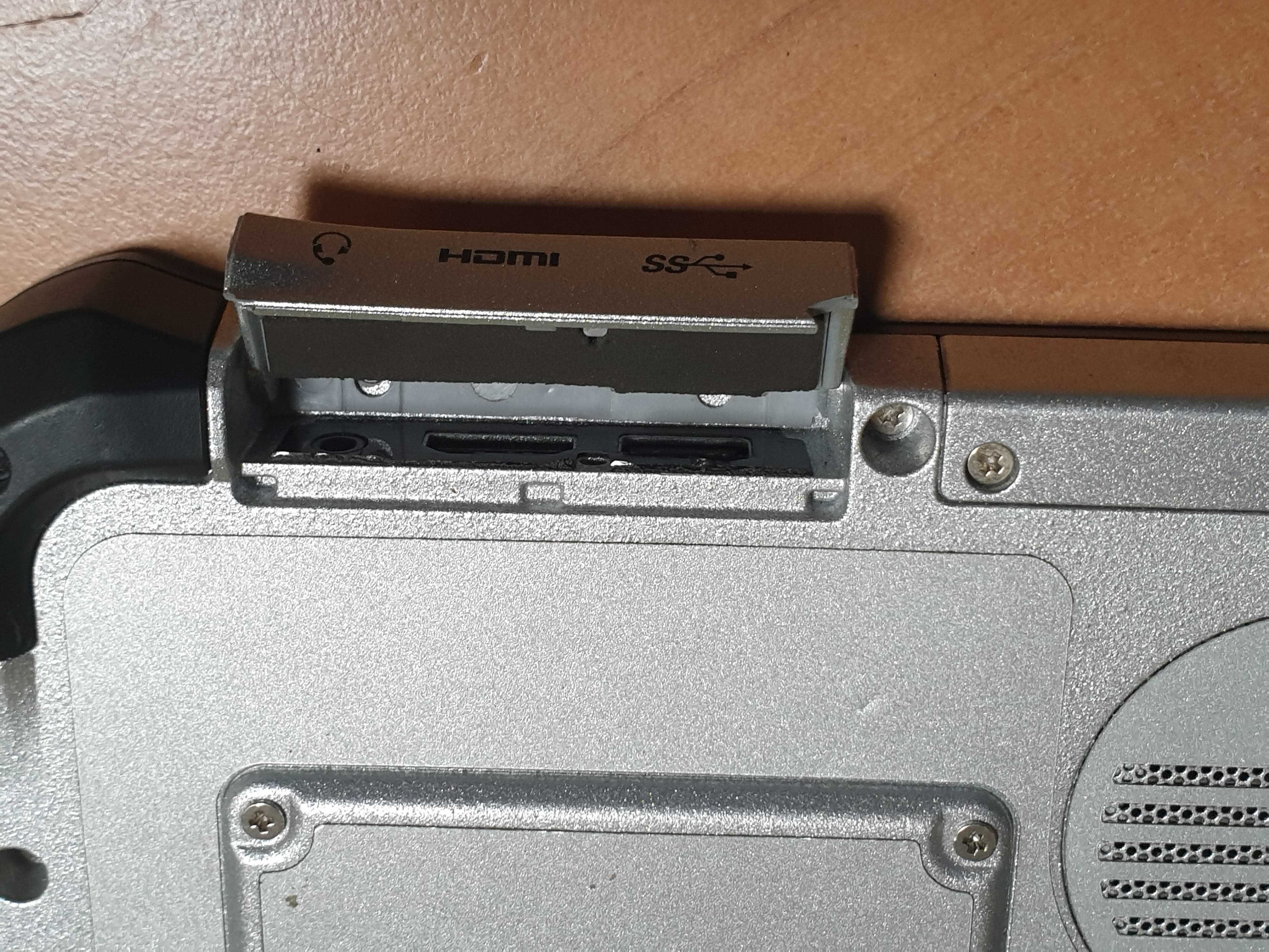 Pancerny Panasonic FZ-G1 i5-4310, 8gb ram, 1Tb ssd