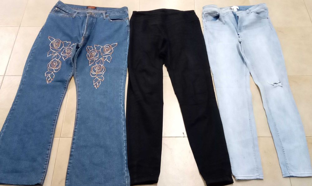 Calças de ganga, senhora, tam. M, lote de 3 un por 5€