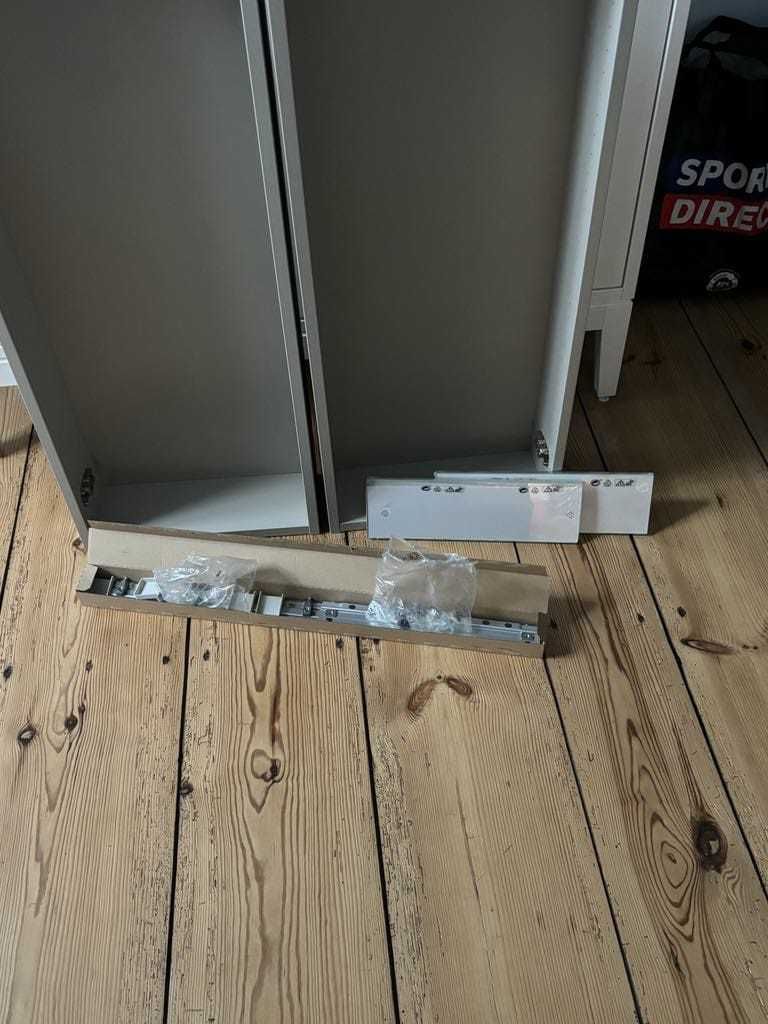 Szafka łazienkowa wisząca IKEA
