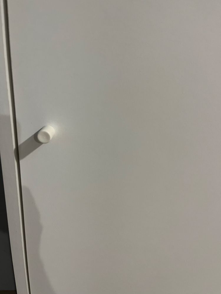 Roupeiro branco