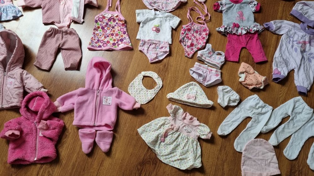 Wózek, lalka typu baby born, wanienka, zestaw ubranek i akcesoria