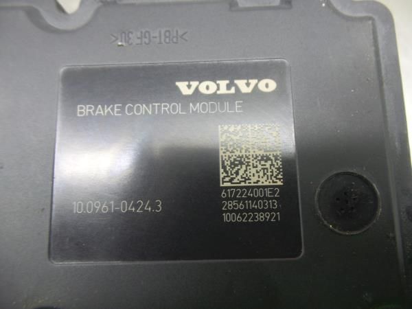 ABS VOLVO V40 Cross Country (526)