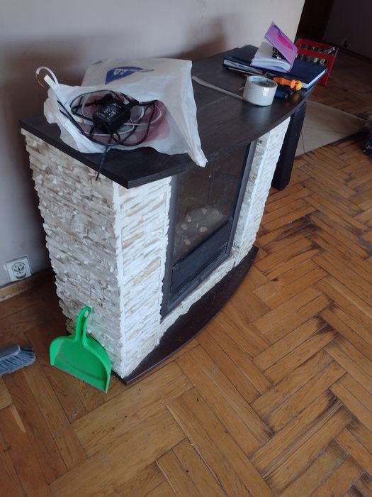 Kominek elektryczny