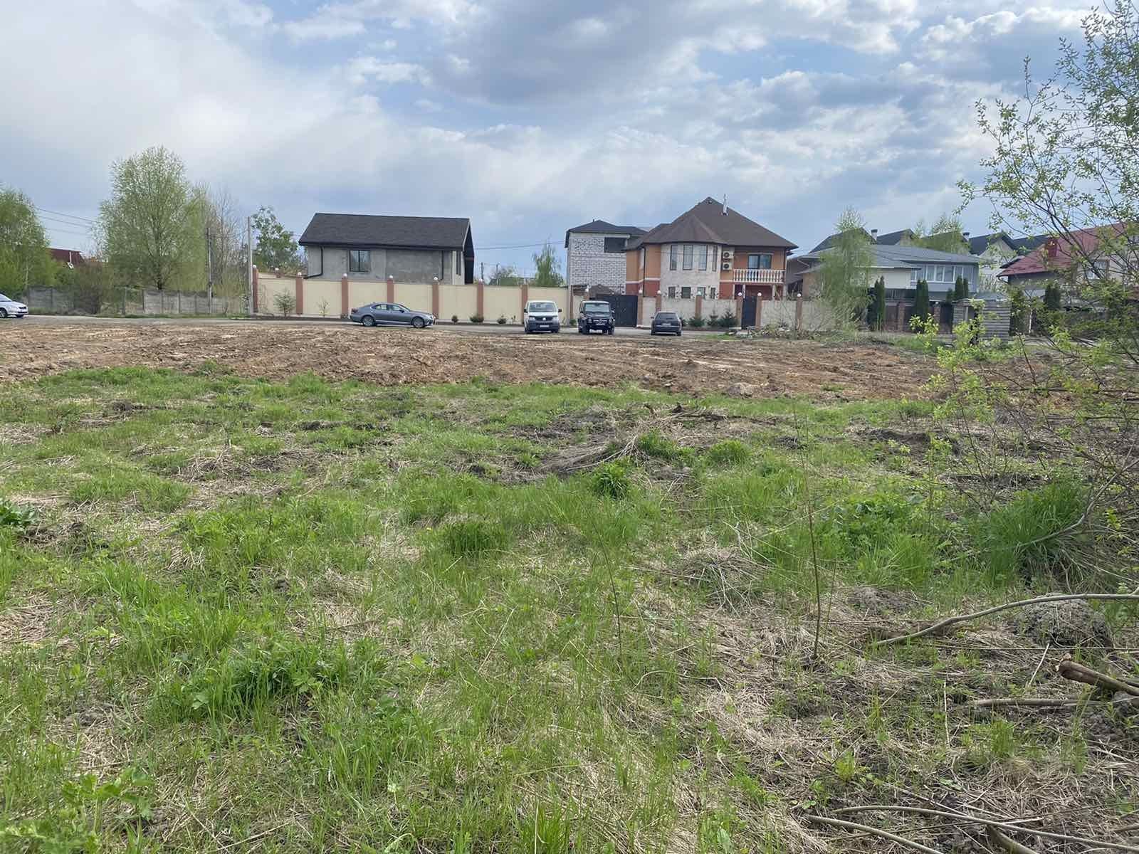 Жуляни. Ділянка в Києві 6 соток вул.Трояндова Котеджне містечко Щастя