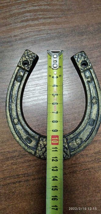 Підкова декоративна металева