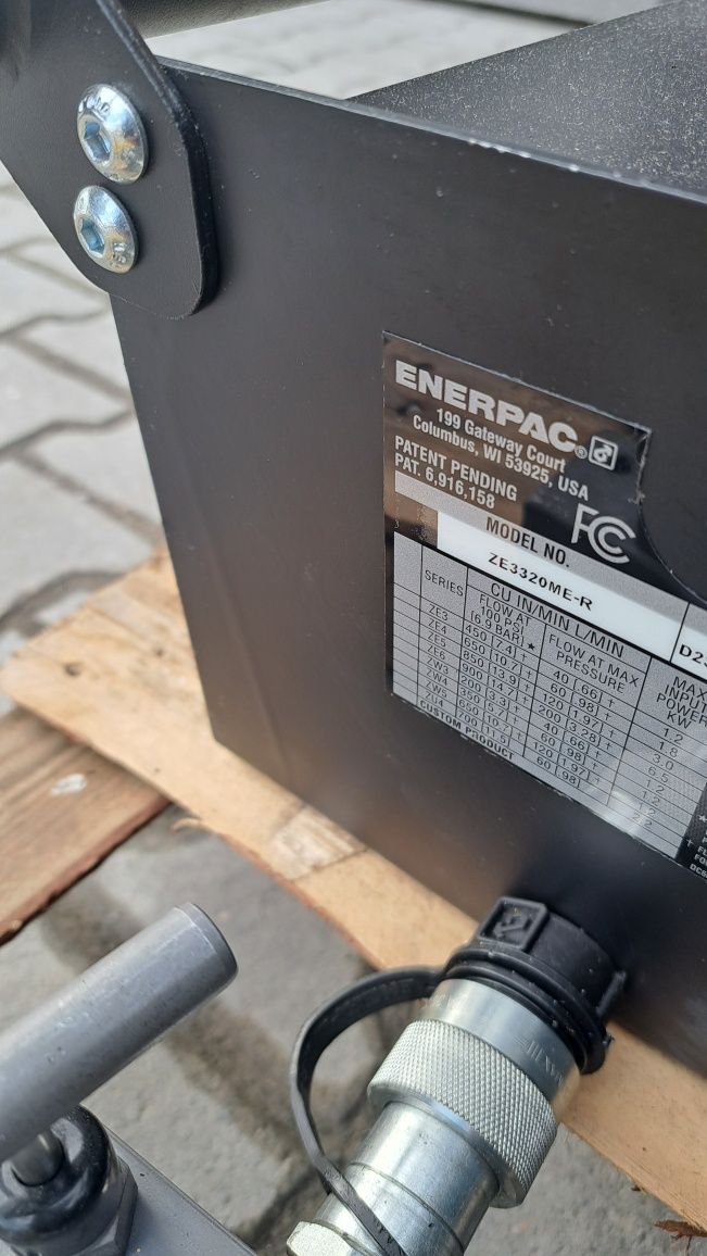 Zasilacz agregat Enerpac ze3320, 700bar, 230V, 20l