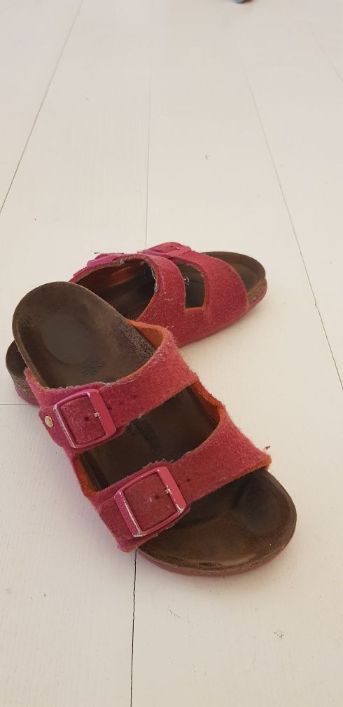 Klapki, sandały, buty birkenstock r.32