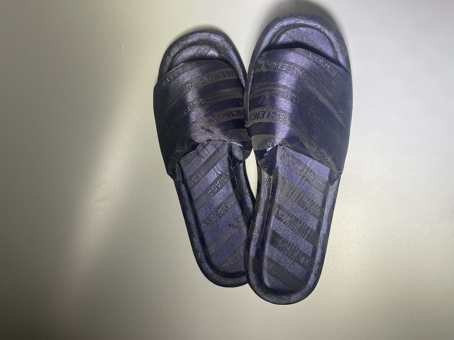 Шльопанці Balenciaga oригінал