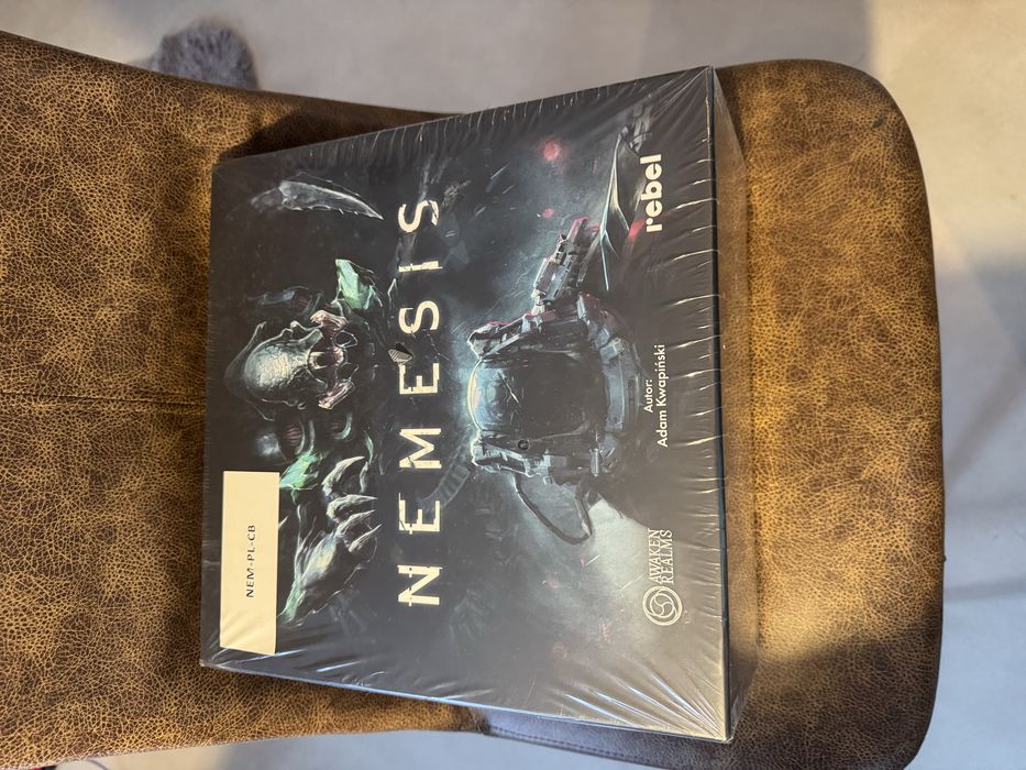 Gra Nemesis Awaken Realms