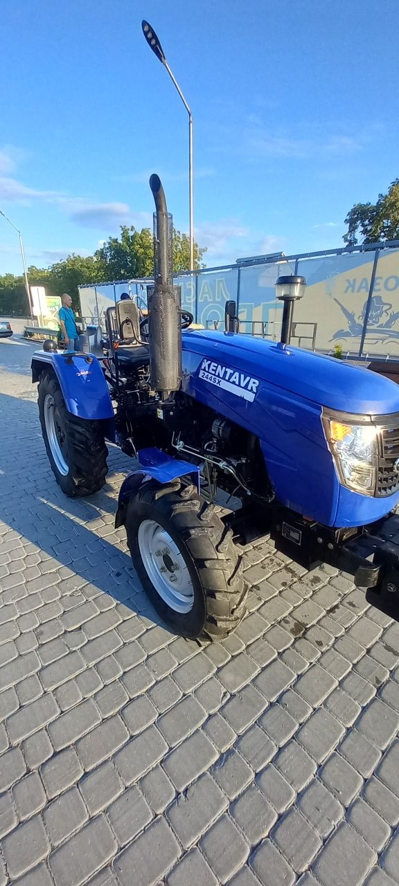 Трактор Кентав SX244