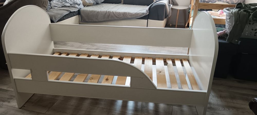 Łóżko dziecięce z materacem 70/140