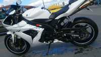 Yamaha r1 rn12 Yamaha r1 rn12 Yamaha r1 rn12