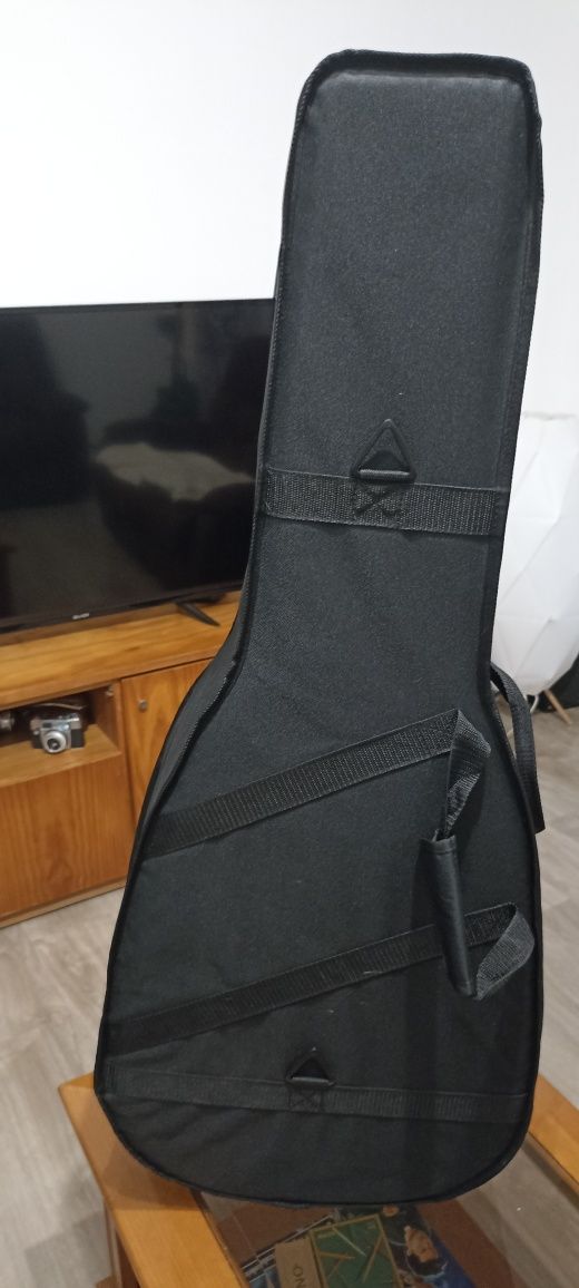 Saco semi-rigido para guitarra acustica Novo
