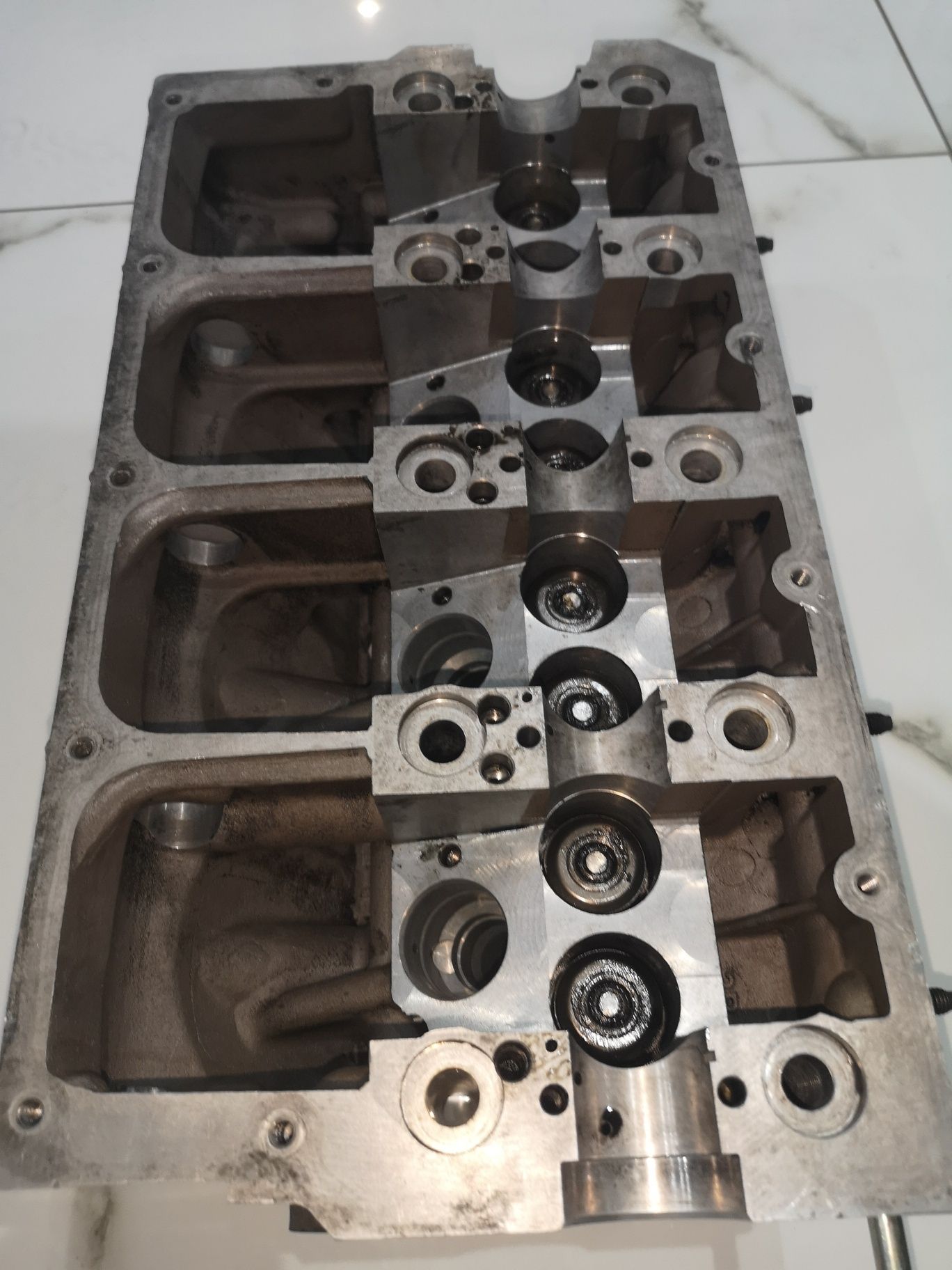 Głowica VW PASSAT B6  po kpl regeneracji 2.0tdi BMP 140km DPF