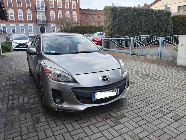 mazda 3 niski przebieg 2013 rok