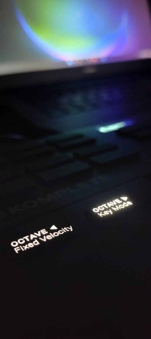 Teclado midi Native Instruments Komplete Kontrol M32